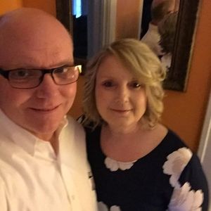 Meet your Posher, Mona